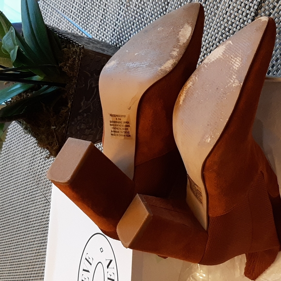Steve Madden boots. - Picture 4 of 4